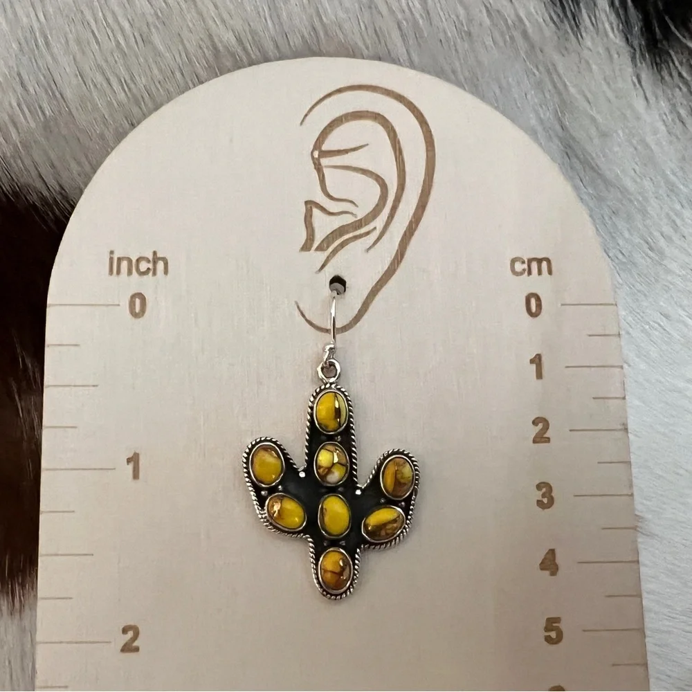 ❤️ Honey Dahlia Kingman Turquoise Navajo Style Cactus Dangle Earrings 1.88”L